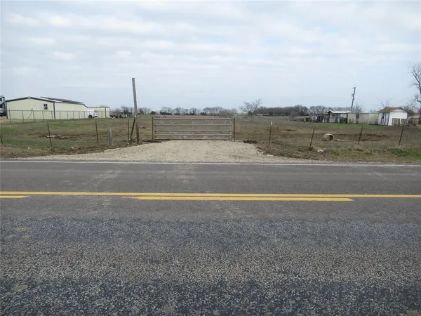 $255,000 | 36 South Caddo Mills, Caddo Mills, TX 75135