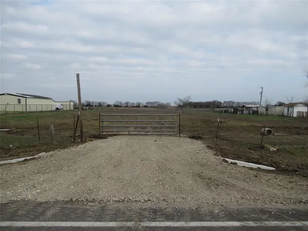 $255,000 | 36 South Caddo Mills, Caddo Mills, TX 75135