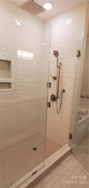5203 Valley Stream Road Charlotte, NC 28209 - Photo 11 of 22 Gallery Image 11
