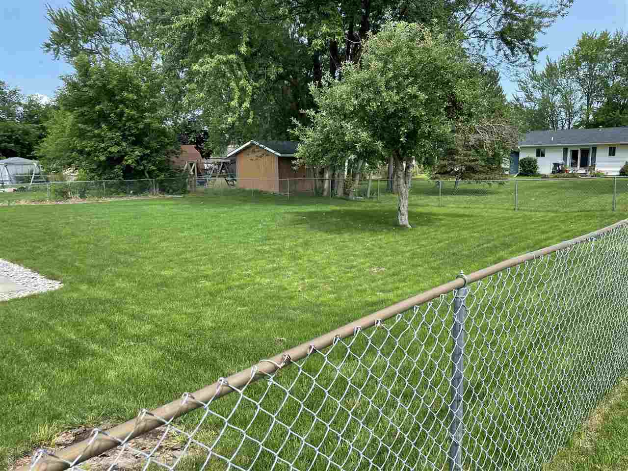 9740 West Freeland Road Freeland, MI 48623 - Photo 4 of 28 Gallery Image 4