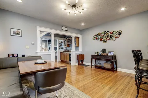 $399,900 | 2332 Central Avenue, Indianapolis, IN 46205