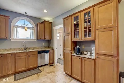 $399,900 | 2332 Central Avenue, Indianapolis, IN 46205