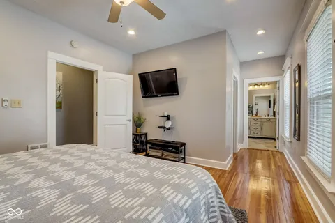 $399,900 | 2332 Central Avenue, Indianapolis, IN 46205