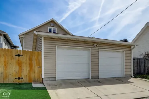 $399,900 | 2332 Central Avenue, Indianapolis, IN 46205