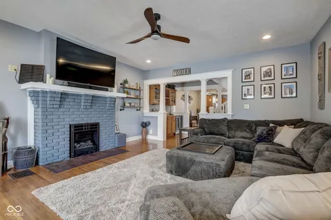 $399,900 | 2332 Central Avenue, Indianapolis, IN 46205