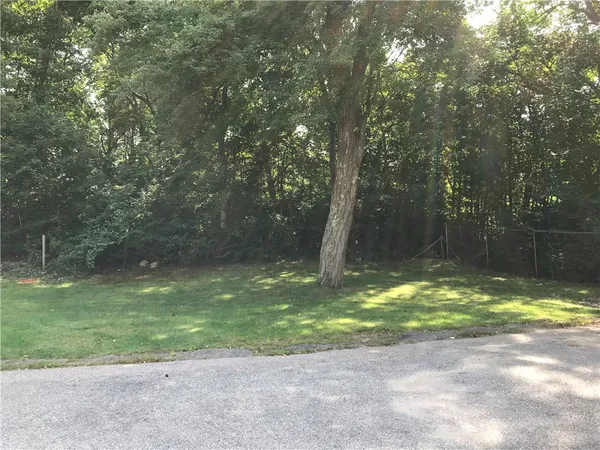 $2,000 | 12 Beacon Street, Westerly, RI 02891