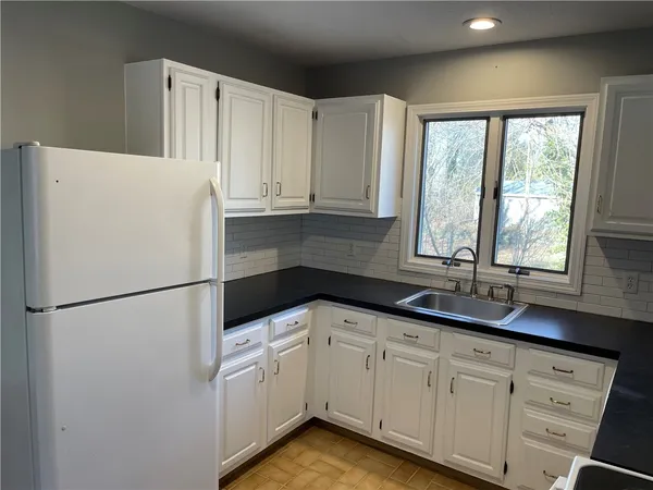 $2,000 | 12 Beacon Street, Westerly, RI 02891