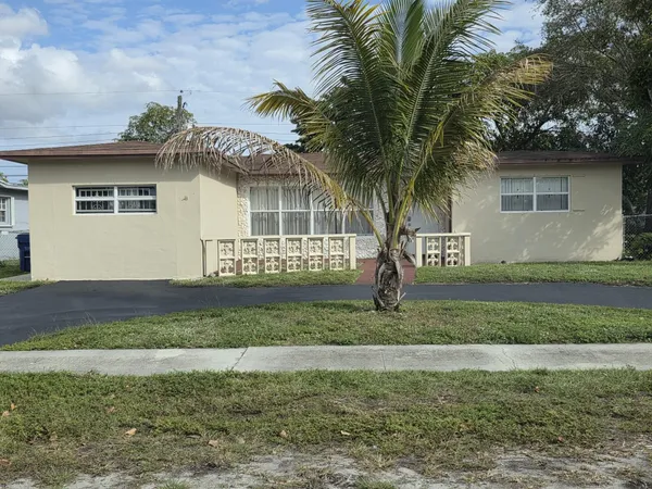 $450,000 | 5261 Northwest 14th Place, Lauderhill, FL 33313