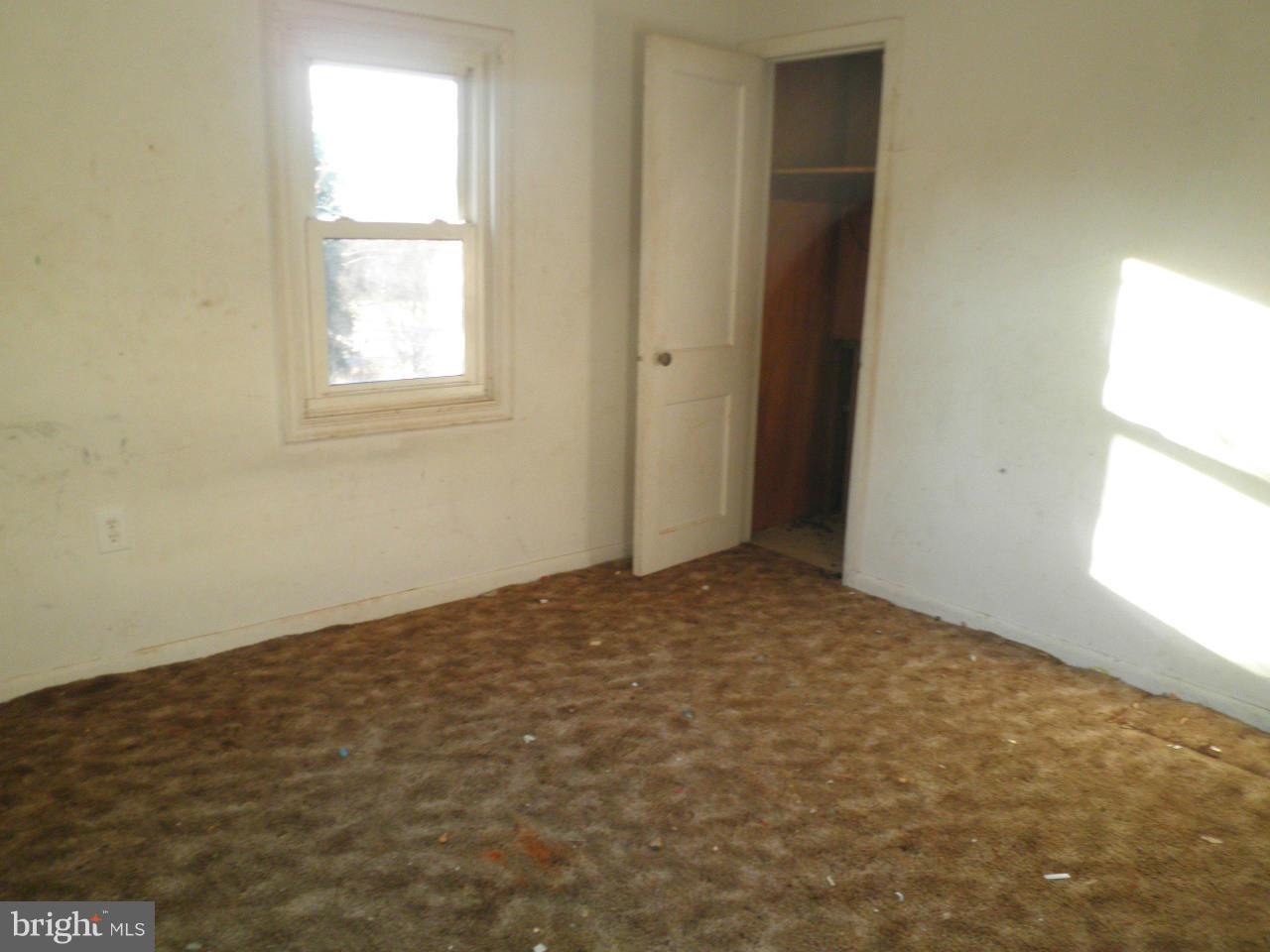 9725 Hall Road Frederick, MD 21701 - Photo 8 of 10 Bedroom