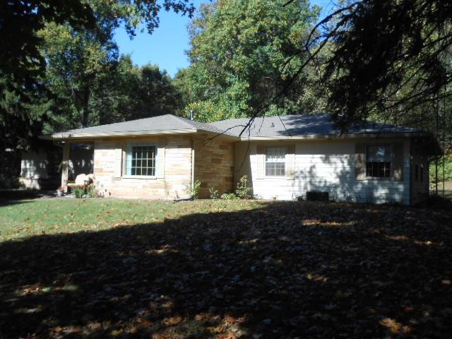 300 Maple Turn Road Martinsville, IN 46151 - Photo 1 of 19