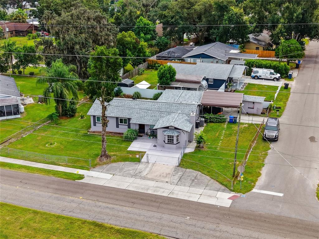 201 East Wheeler Road Seffner, FL 33584 - Photo 34 of 39 Gallery Image 34