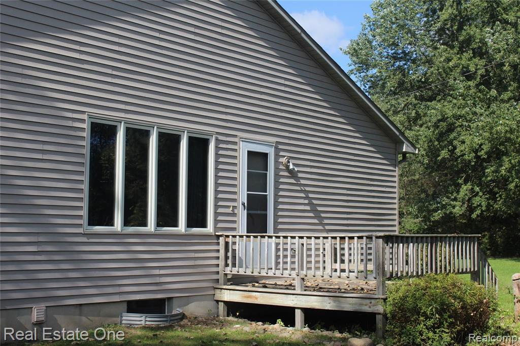 10026 West Mt Morris Road Flushing, MI 48433 - Photo 6 of 30