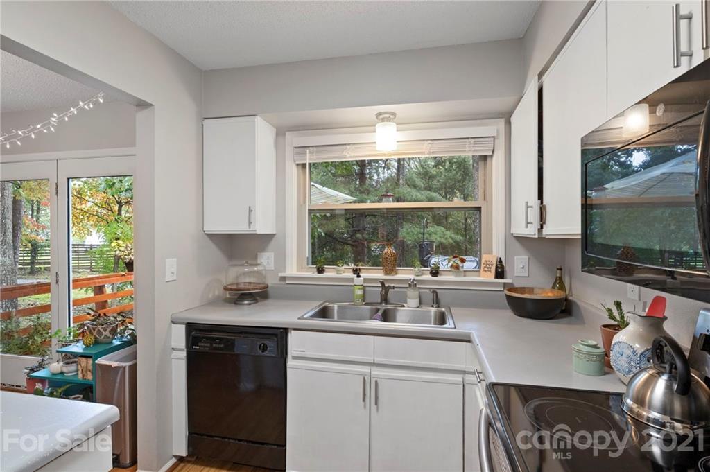 795 Fanning Bridge Road Fletcher, NC 28732 - Photo 11 of 25 Gallery Image 11