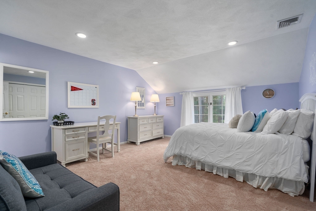 22 Fox Run Road Sudbury, MA 01776 - Photo 23 of 42 a living room with furniture and a large window