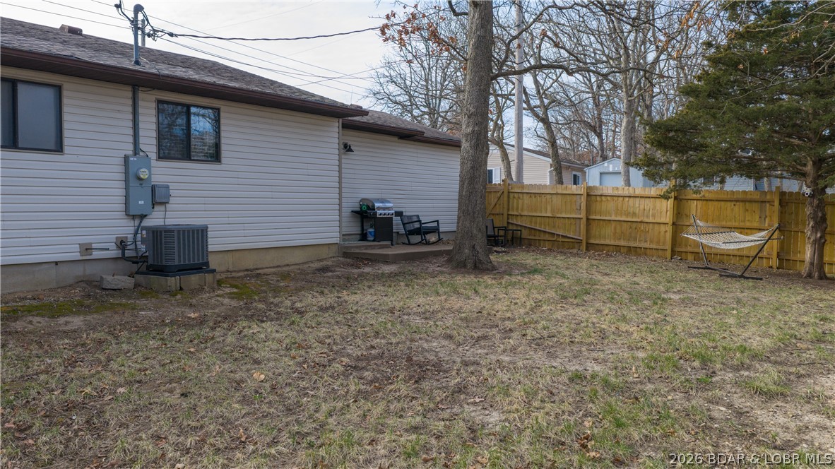 605 Duckhead Road Lake Ozark, MO 65049 - Photo 5 of 26