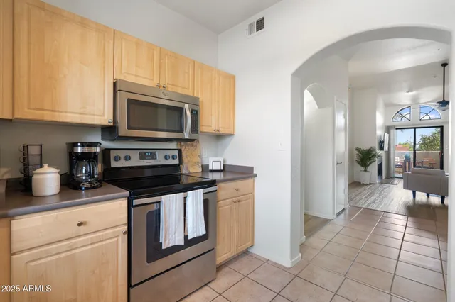 $1,800 | 9600 North 96th Street, Unit 278, Scottsdale, AZ 85258