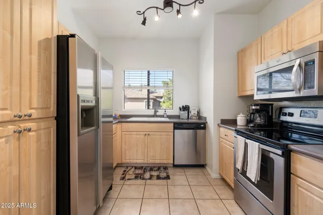 $1,800 | 9600 North 96th Street, Unit 278, Scottsdale, AZ 85258