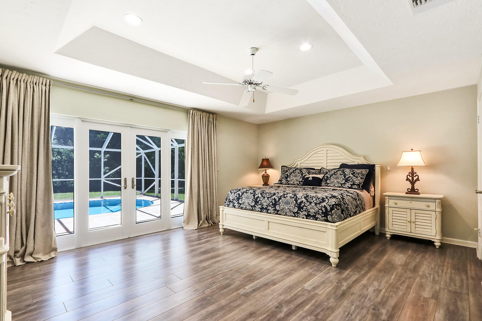 15094 Alexander Run Jupiter, FL 33478 - Photo 23 of 70 Large master suite