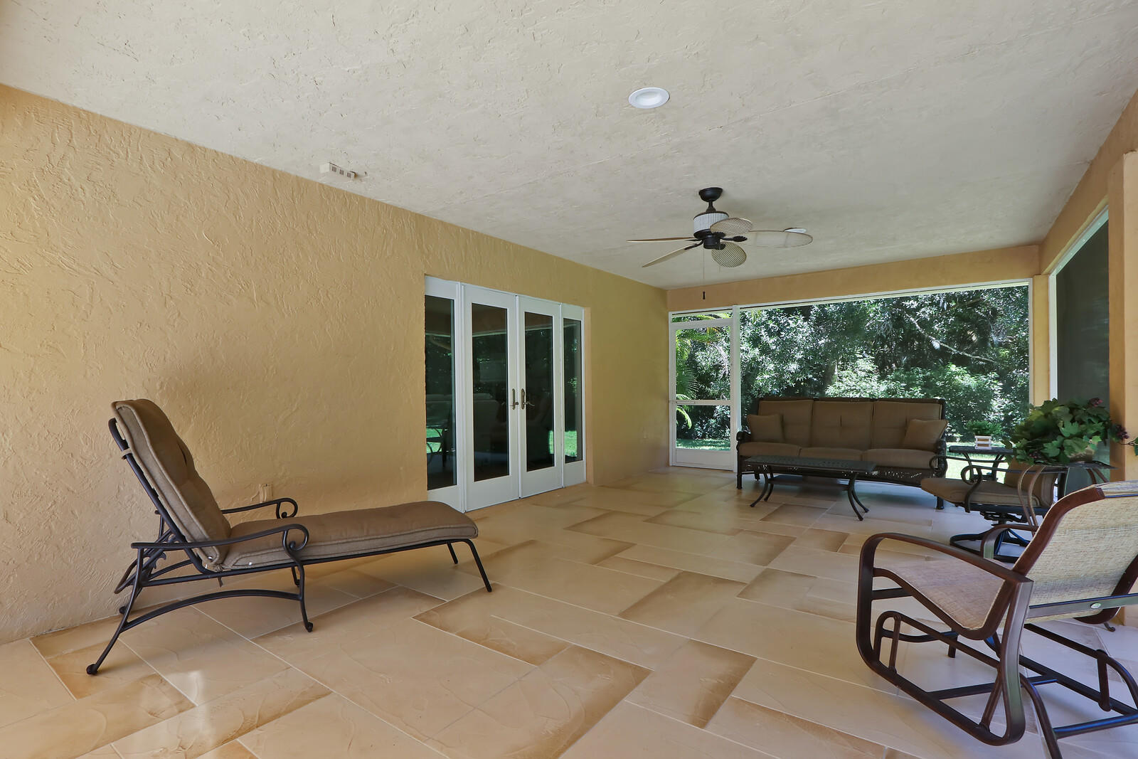 15094 Alexander Run Jupiter, FL 33478 - Photo 32 of 70 covered patio 1