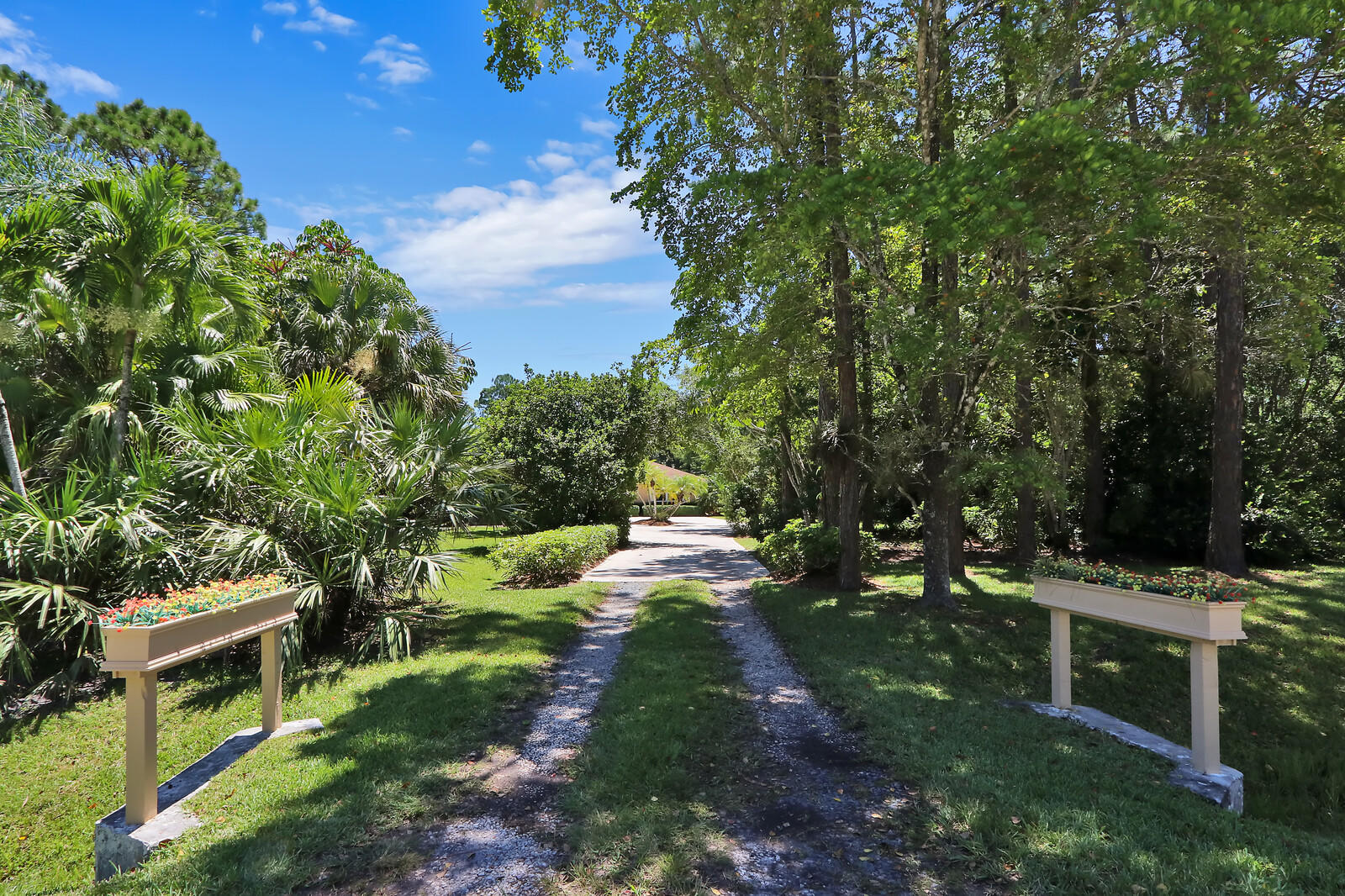 15094 Alexander Run Jupiter, FL 33478 - Photo 41 of 70 Private drive way