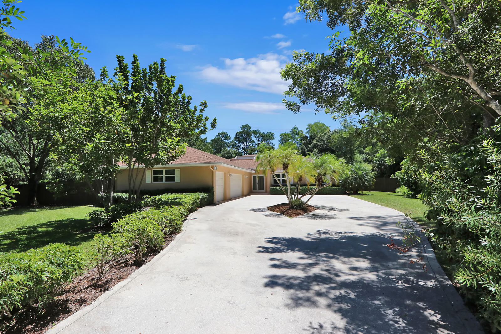 15094 Alexander Run Jupiter, FL 33478 - Photo 42 of 70 abudant parking