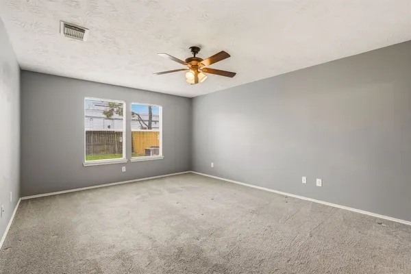 $2,300 | 11506 Harbour Lake Court, Humble, TX 77396