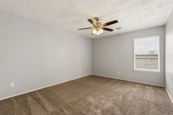 $2,300 | 11506 Harbour Lake Court, Humble, TX 77396