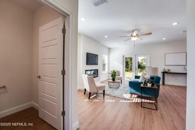 $437,900 | 15696 Northside Drive East, Jacksonville, FL 32218