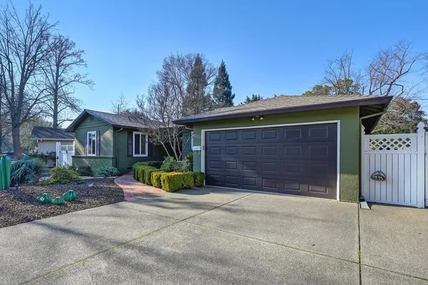 $985,000 | 4033 Cayente Way, Sacramento, CA 95864