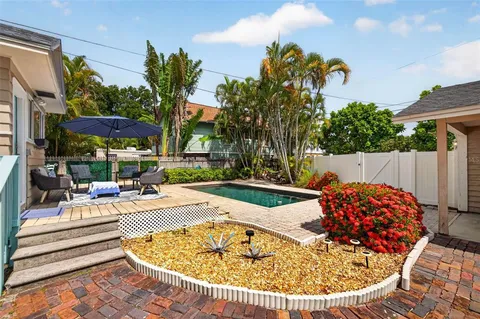 $1,100,000 | 775 28th Avenue North, St. Petersburg, FL 33704