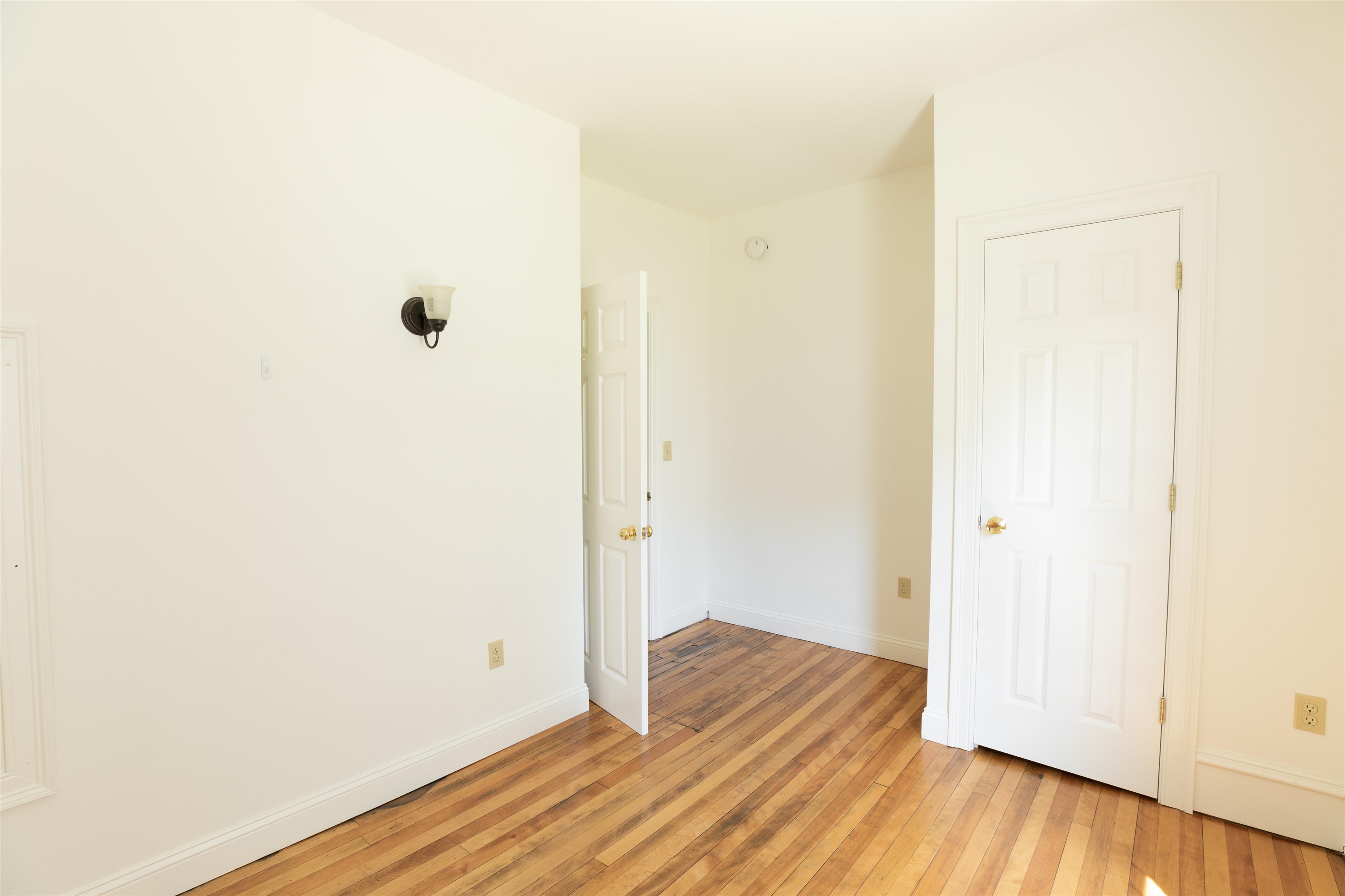 7-1 Fletcher Place Burlington, VT 05401 - Photo 5 of 10