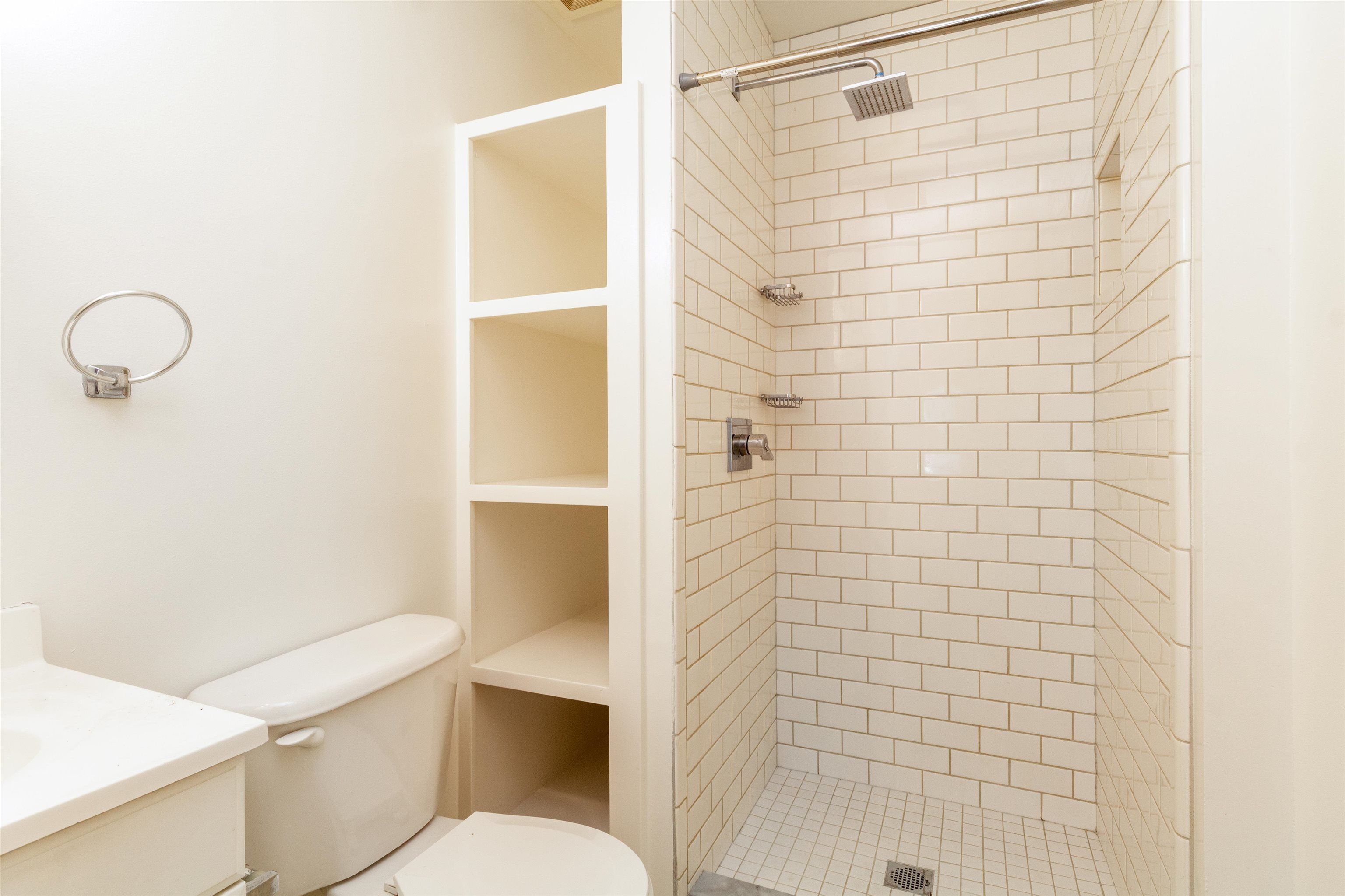 7-1 Fletcher Place Burlington, VT 05401 - Photo 8 of 10