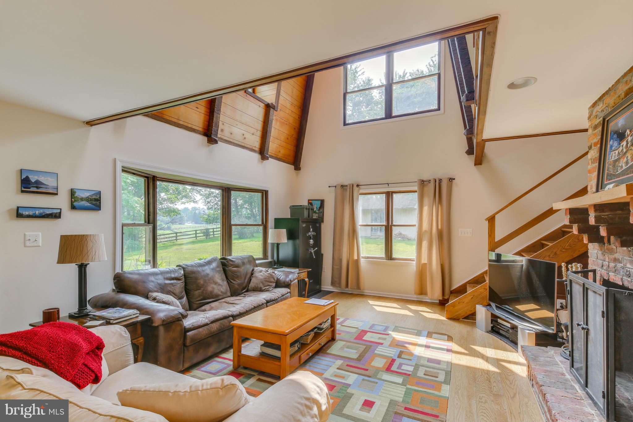 3200 Pfefferkorn Road West Friendship, MD 21794 - Photo 9 of 27 Family Room