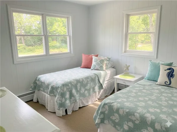 $4,400 | 10 Burbank Avenue, Narragansett, RI 02882