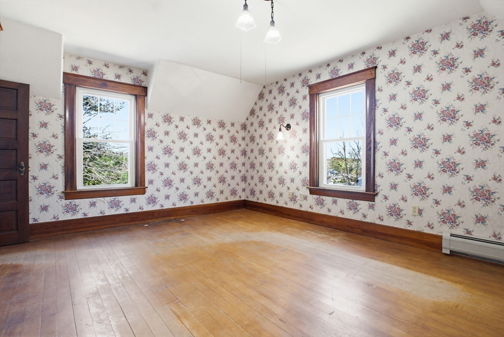 298 Providence Road Northbridge, MA 01588 - Photo 19 of 42