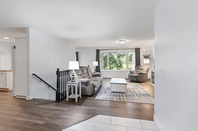 $399,900 | 3102 8th Avenue Northwest, Faribault, MN 55021