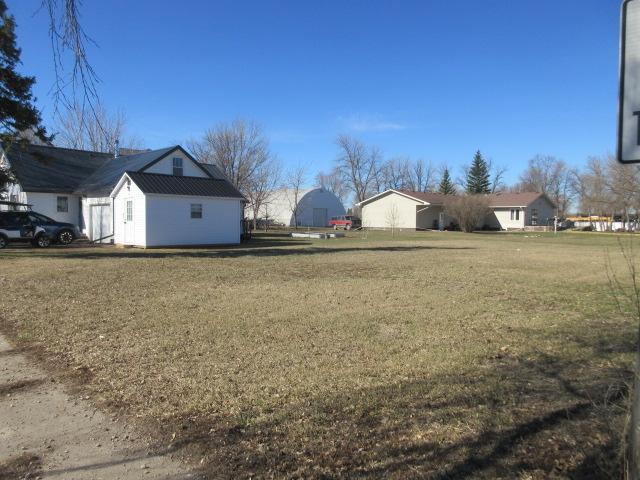 275 3rd Street Minto, ND 58261 - Photo 4 of 5