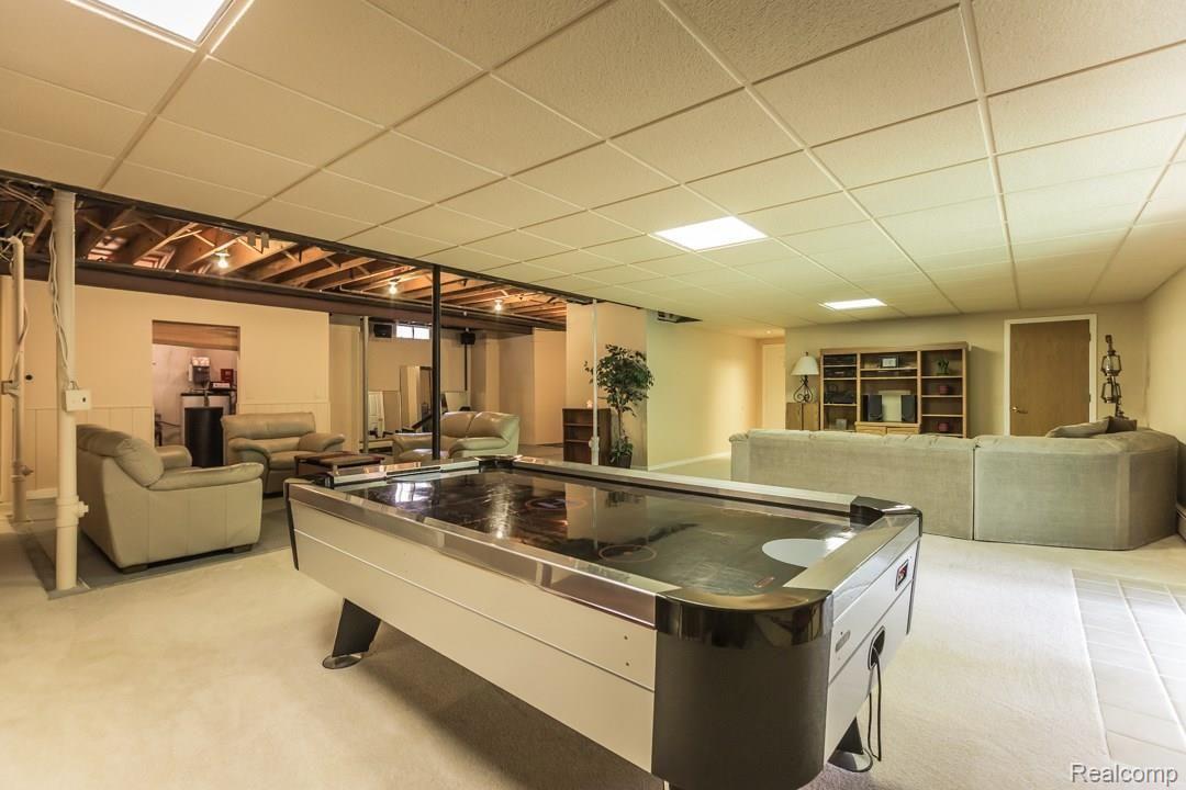 1261 Pine Ridge Road Milford, MI 48380 - Photo 52 of 90 AB6A0095.jpg