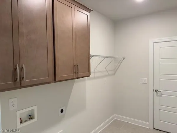 $699,990 | 7890 Maple Pond Drive, Oak Ridge, NC 27310