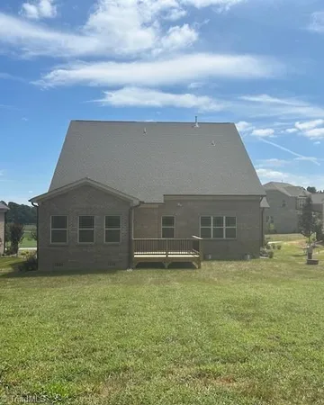$699,990 | 7890 Maple Pond Drive, Oak Ridge, NC 27310