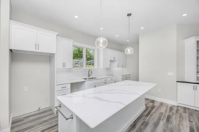 $895,000 | 70830 Baldwin Landing Drive, Union, MI 49130