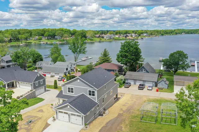 $895,000 | 70830 Baldwin Landing Drive, Union, MI 49130