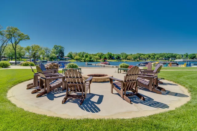 $895,000 | 70830 Baldwin Landing Drive, Union, MI 49130