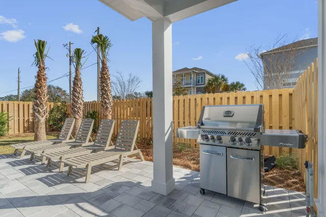 $1,794,998 | 16 Blue Ohana Court, Miramar Beach, FL 32550