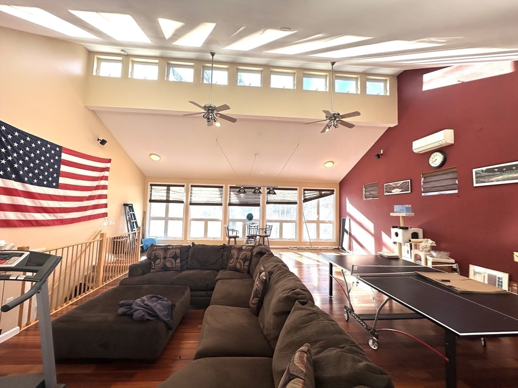 24 Seneca Drive Hudson, MA 01749 - Photo 8 of 30