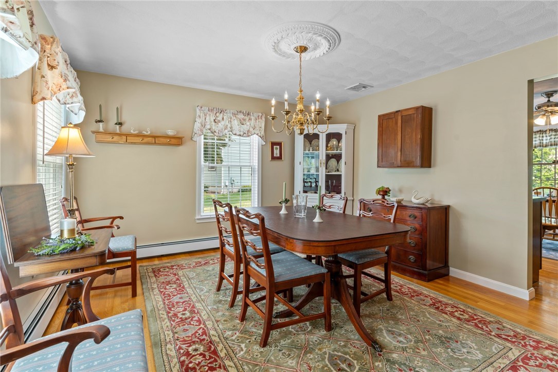 90 Foster Sheldon Road South Kingstown, RI 02879 - Photo 13 of 37 Gallery Image 13