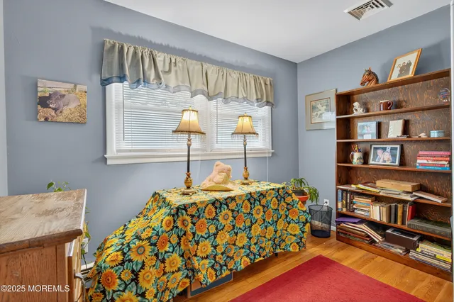 $825,000 | 5 Buckalew Drive, New Egypt, NJ 08533