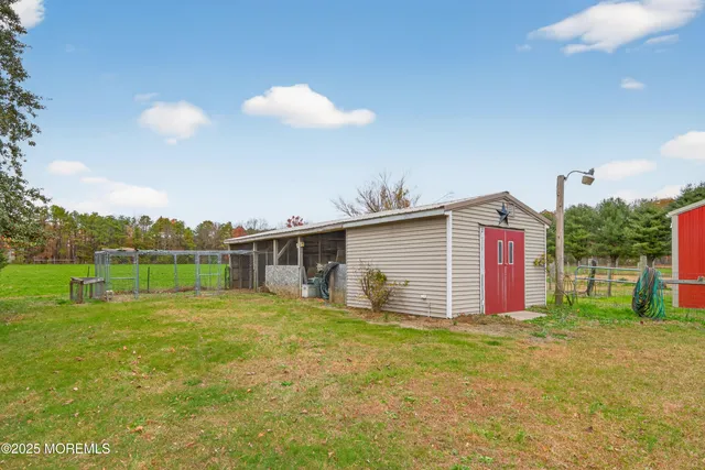 $825,000 | 5 Buckalew Drive, New Egypt, NJ 08533