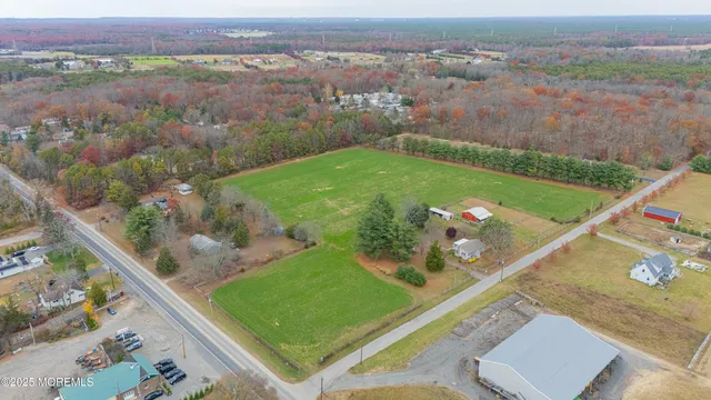 $825,000 | 5 Buckalew Drive, New Egypt, NJ 08533