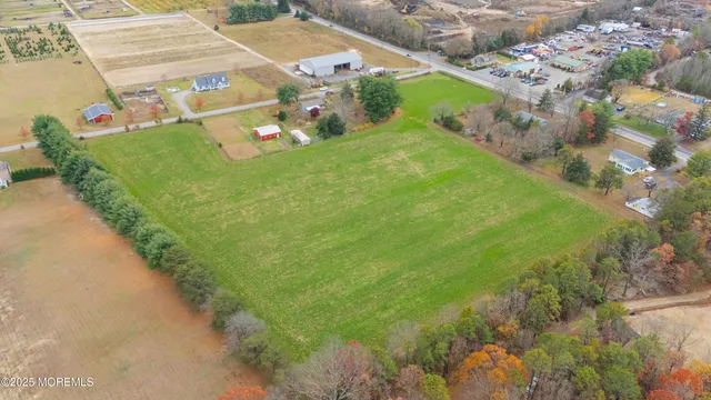 $825,000 | 5 Buckalew Drive, New Egypt, NJ 08533